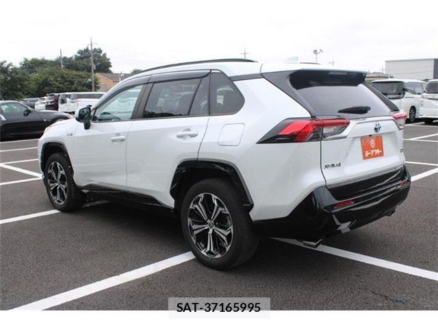 Toyota RAV4 PHV 2023-04 8831294-14