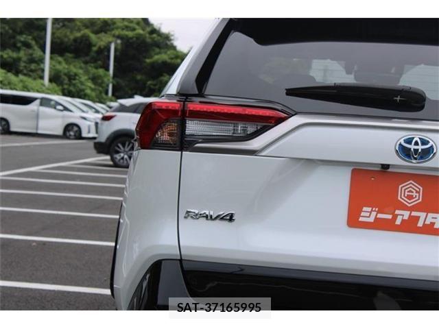 Toyota RAV4 PHV 2023-04 8831294-16