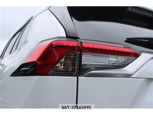 Toyota RAV4 PHV 2023-04 8831294-18