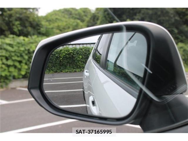 Toyota RAV4 PHV 2023-04 8831294-24