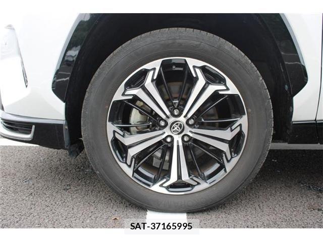 Toyota RAV4 PHV 2023-04 8831294-29