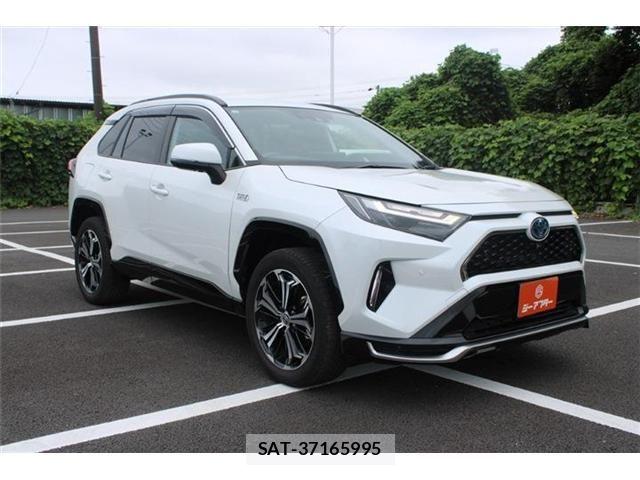 Toyota RAV4 PHV 2023-04 8831294-6