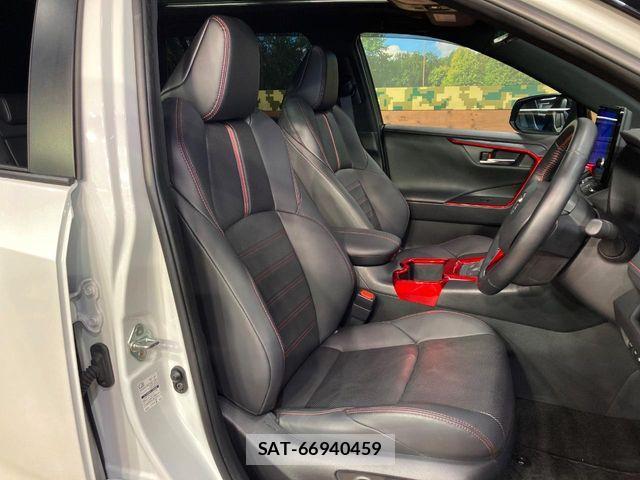 Toyota RAV4 PHV 2024-07 8850505-8