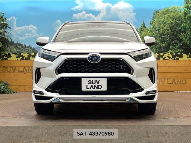 Toyota RAV4 PHV 2023-03 8871945-13