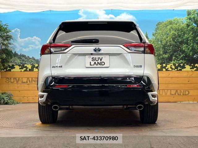 Toyota RAV4 PHV 2023-03 8871945-14