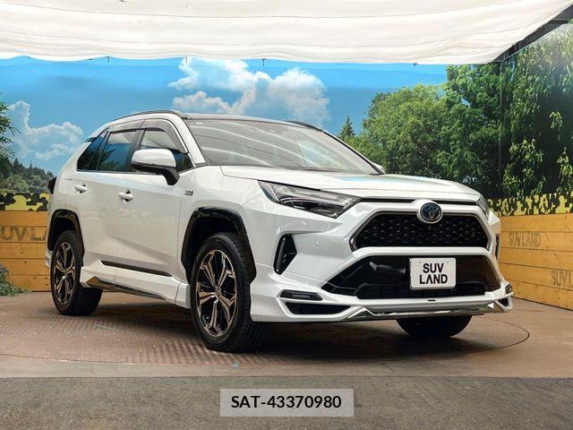 Toyota RAV4 PHV 2023-03 8871945-15