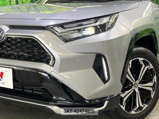 Toyota RAV4 PHV 2022-03 8884250-12