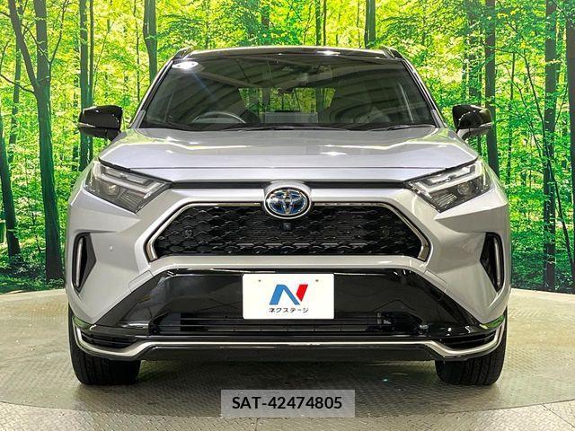 Toyota RAV4 PHV 2022-03 8884250-14