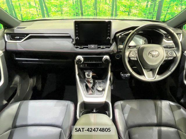 Toyota RAV4 PHV 2022-03 8884250-1