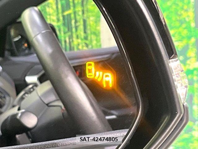 Toyota RAV4 PHV 2022-03 8884250-5