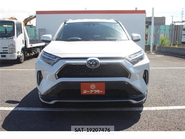 Toyota RAV4 PHV 2023-03 8884252-10