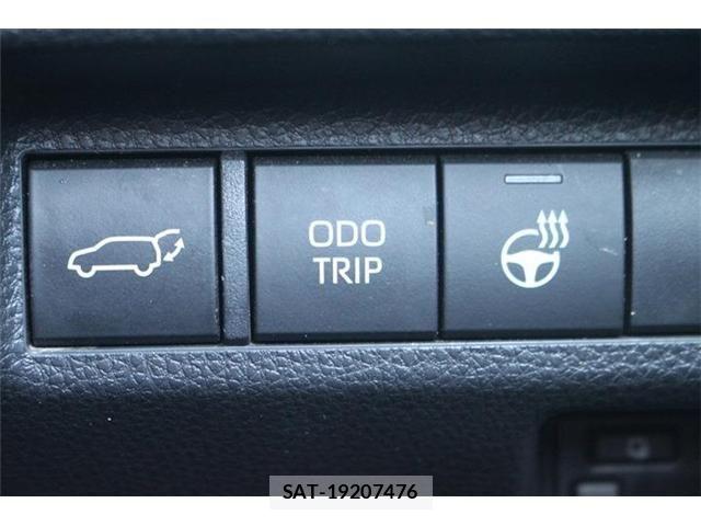 Toyota RAV4 PHV 2023-03 8884252-7