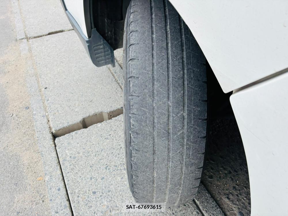 Toyota REGIUSACE VAN 2019-07 8266580-31