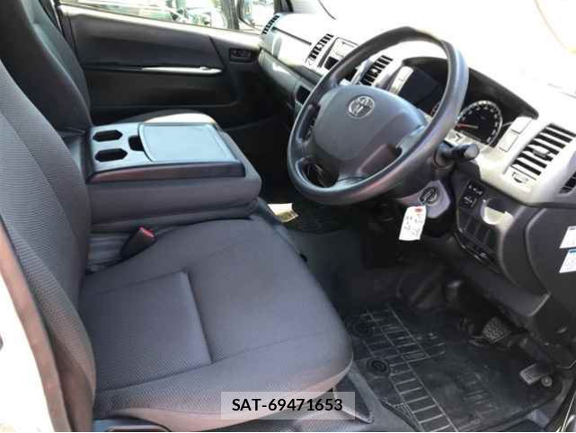 Toyota REGIUS VAN 2019 1346443-5