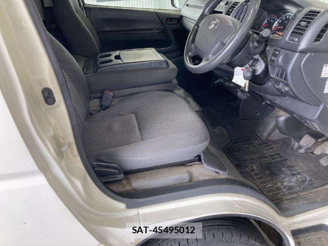 Toyota REGIUSACE VAN 2018 1347601-7