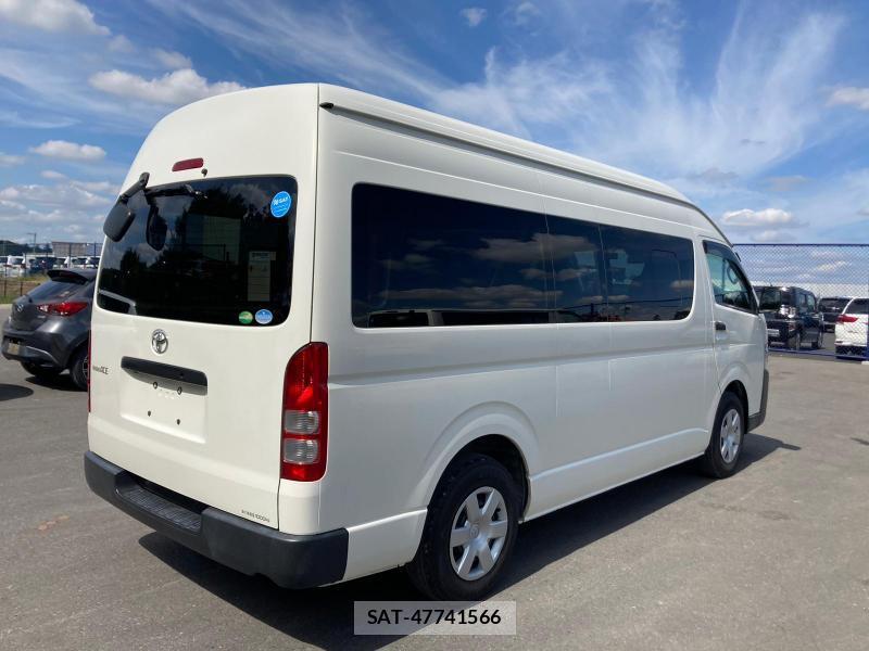 Toyota REGIUSACE VAN 2018 1289545-2
