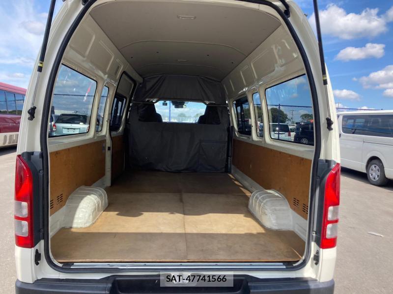 Toyota REGIUSACE VAN 2018 1289545-30