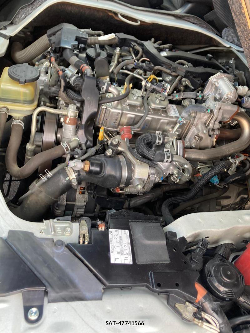 Toyota REGIUSACE VAN 2018 1289545-36