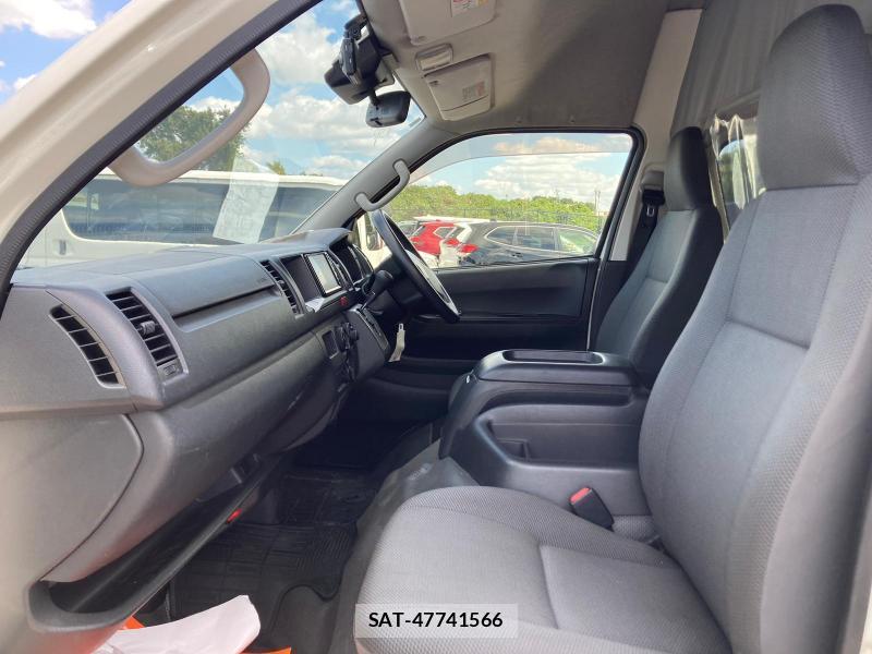 Toyota REGIUSACE VAN 2018 1289545-8