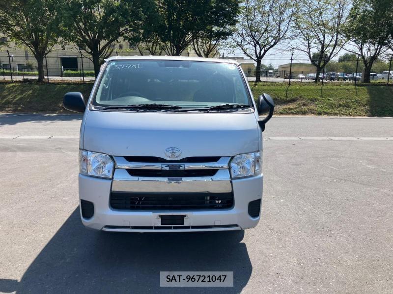 Toyota REGIUSACE VAN 2018 1273750-0