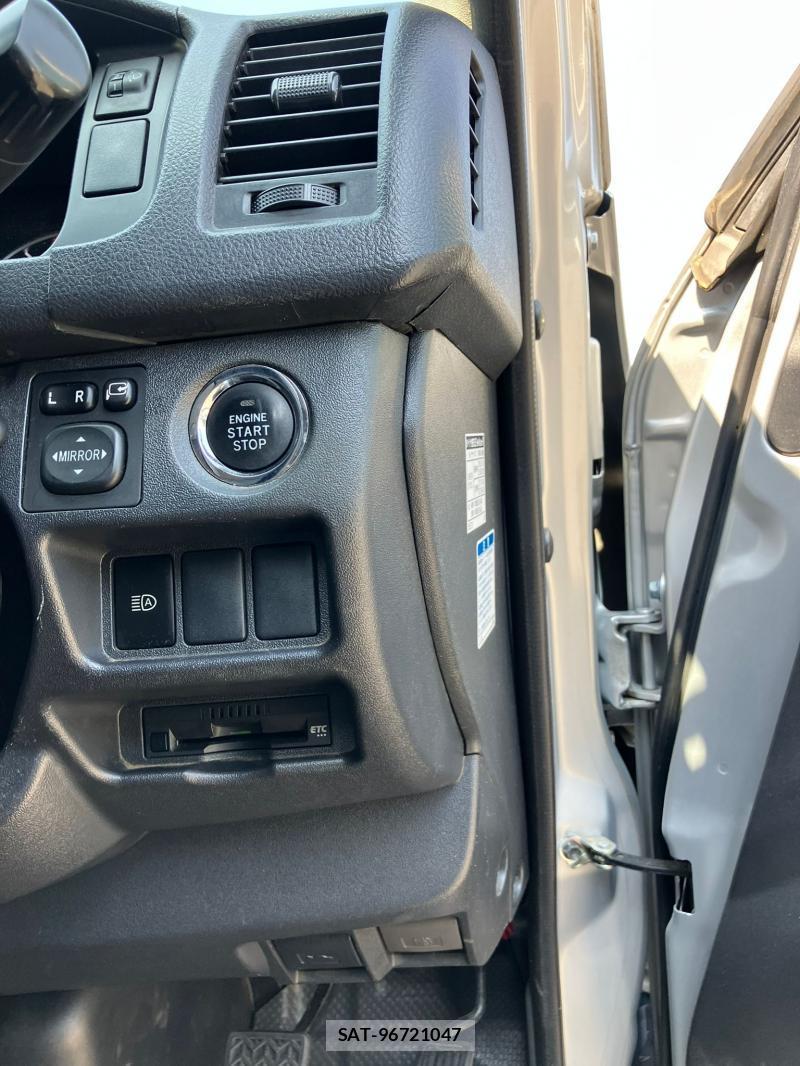 Toyota REGIUSACE VAN 2018 1273750-15