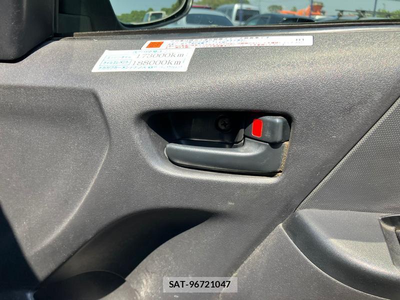Toyota REGIUSACE VAN 2018 1273750-23