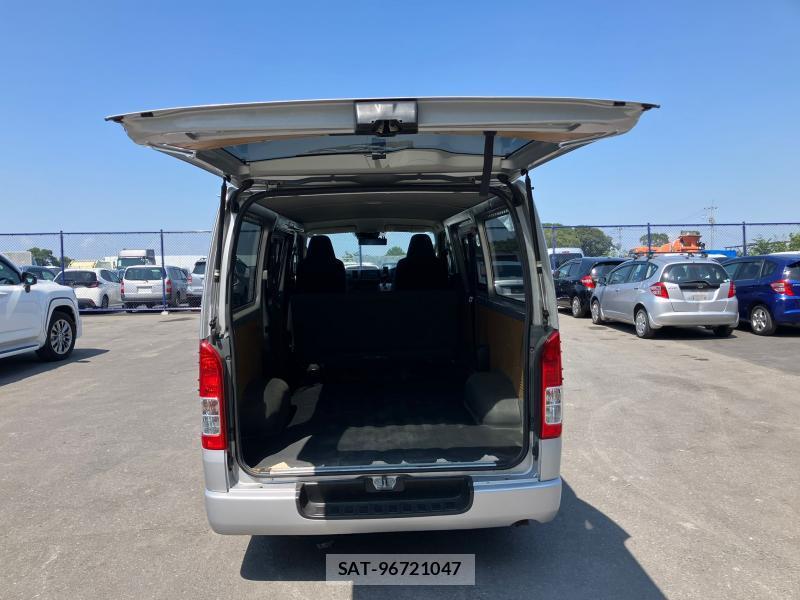 Toyota REGIUSACE VAN 2018 1273750-29