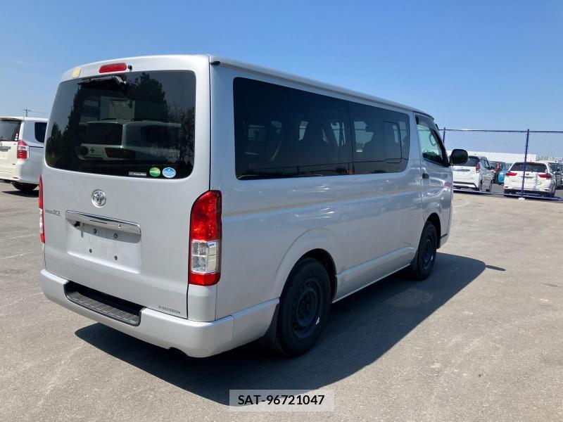 Toyota REGIUSACE VAN 2018 1273750-3