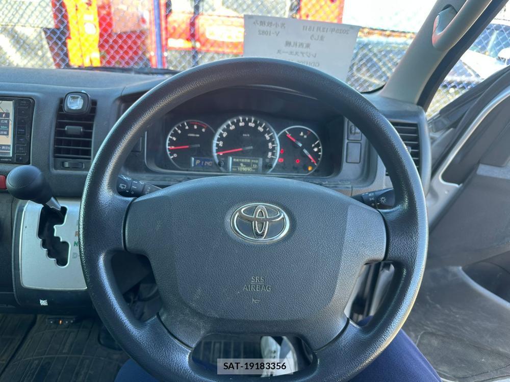 Toyota REGIUSACE VAN 2019 1706877-13