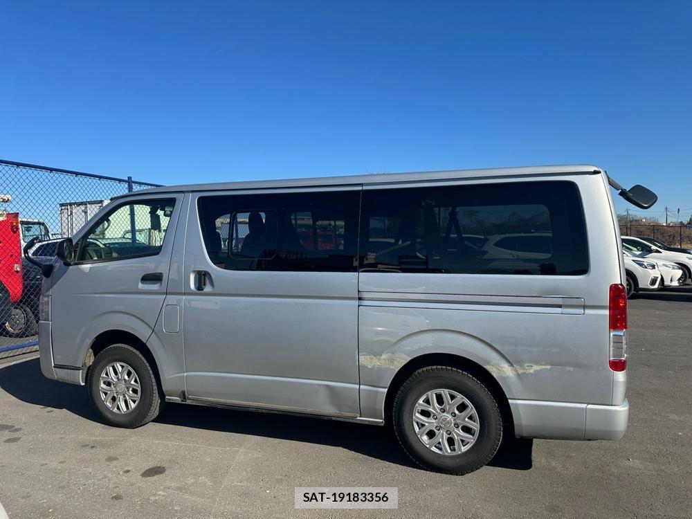 Toyota REGIUSACE VAN 2019 1706877-1