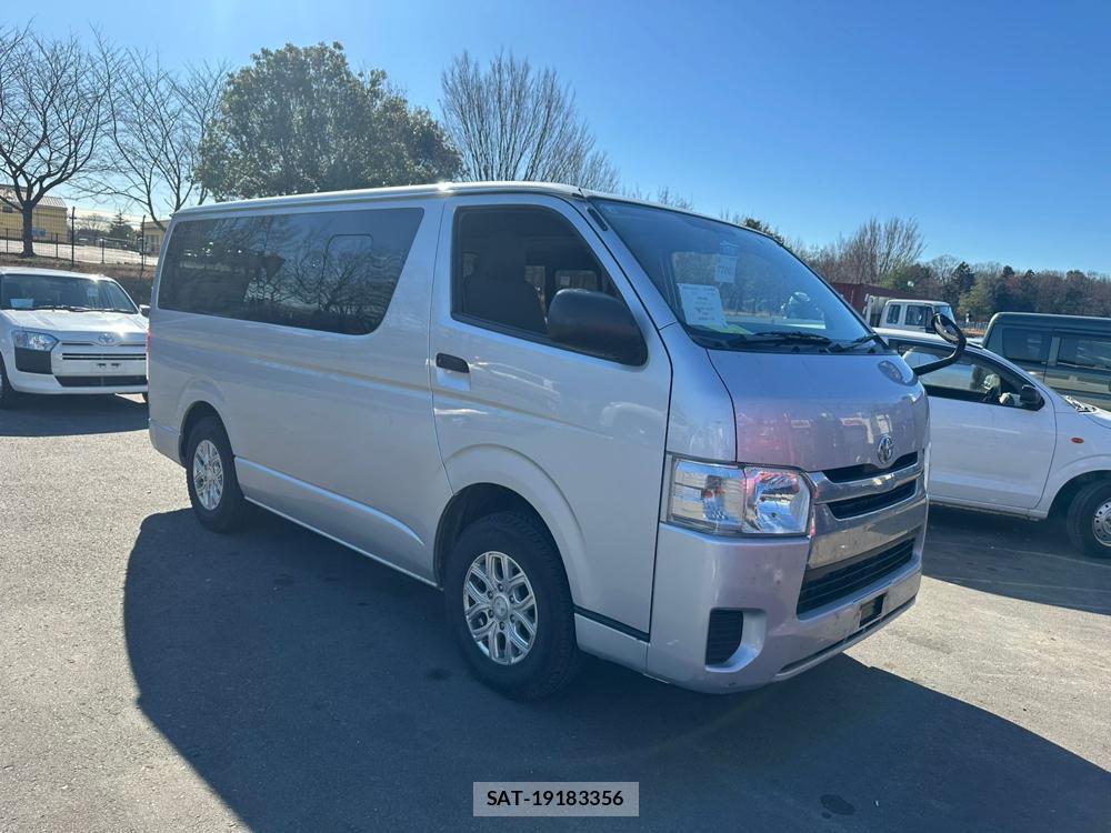Toyota REGIUSACE VAN 2019 1706877-6