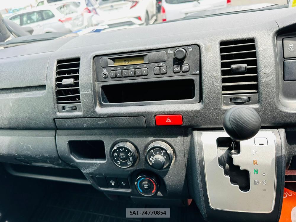 Toyota REGIUSACE VAN 2020 6524207-17