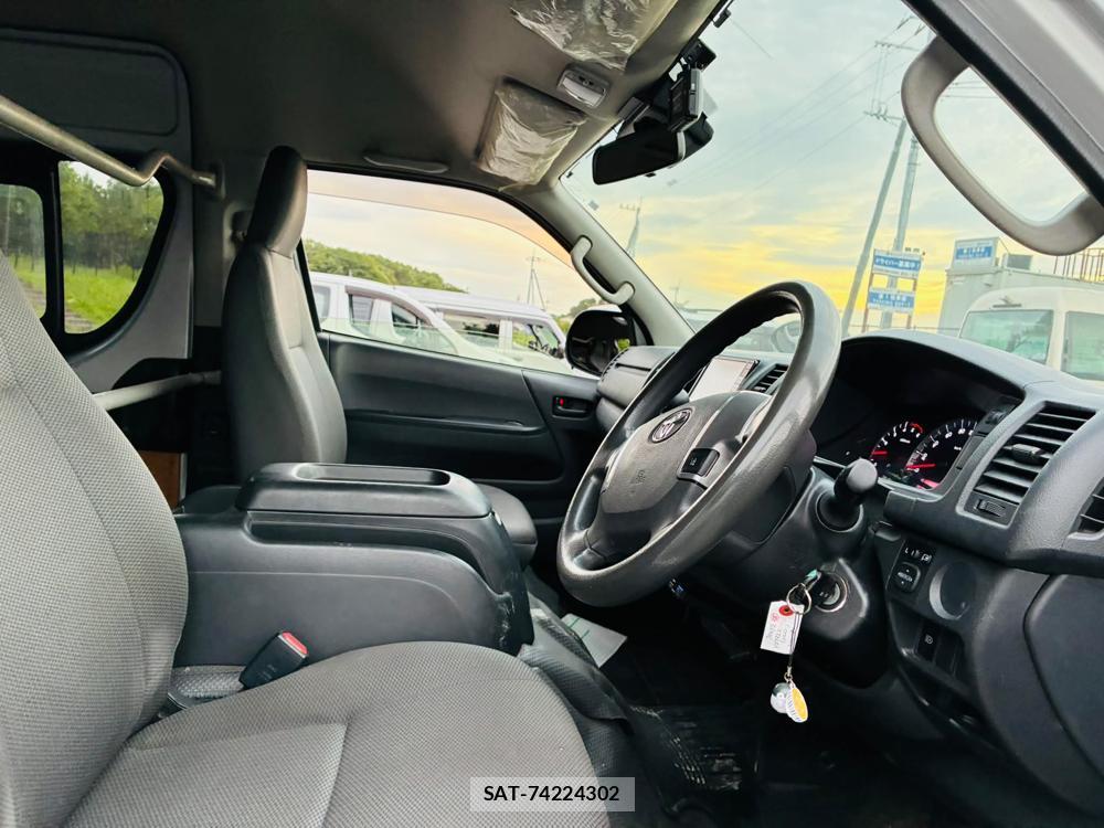 Toyota REGIUSACE VAN 2019 7223067-10
