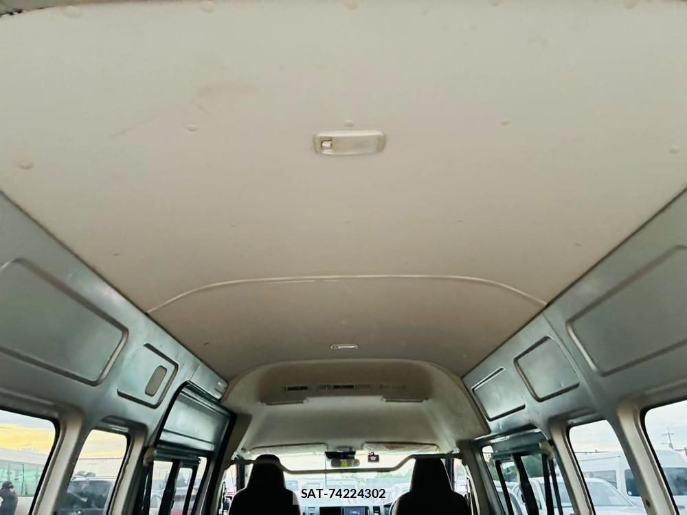 Toyota REGIUSACE VAN 2019 7223067-23
