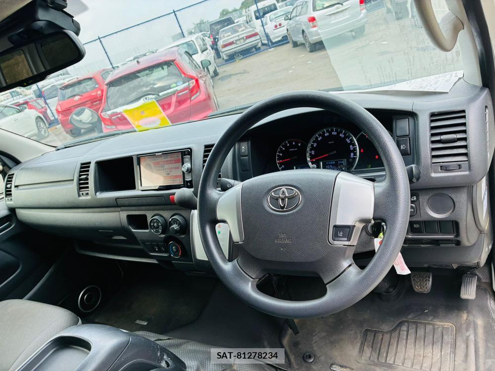 Toyota REGIUSACE VAN 2019-01 8665580-11