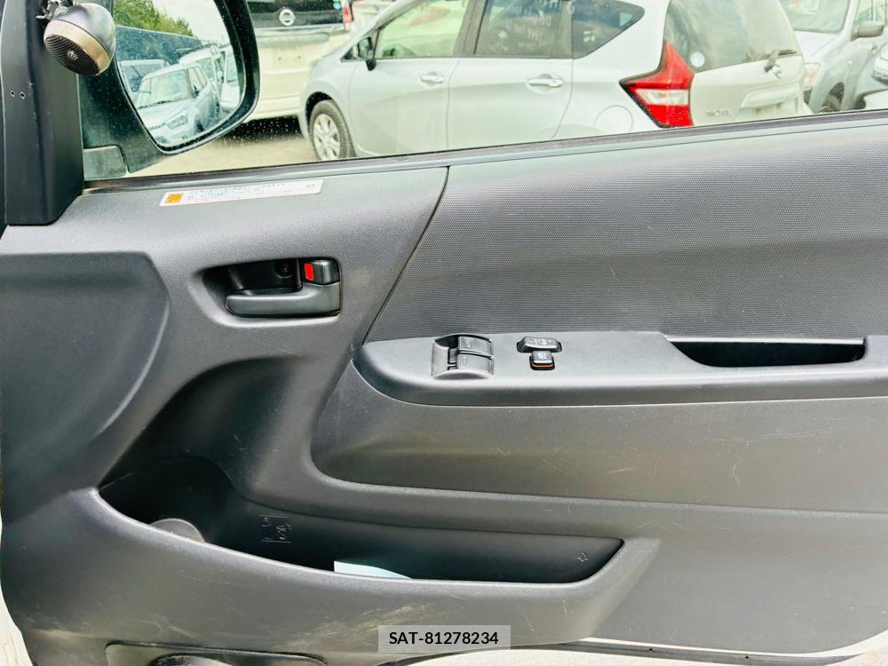 Toyota REGIUSACE VAN 2019-01 8665580-22