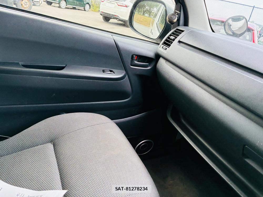 Toyota REGIUSACE VAN 2019-01 8665580-23