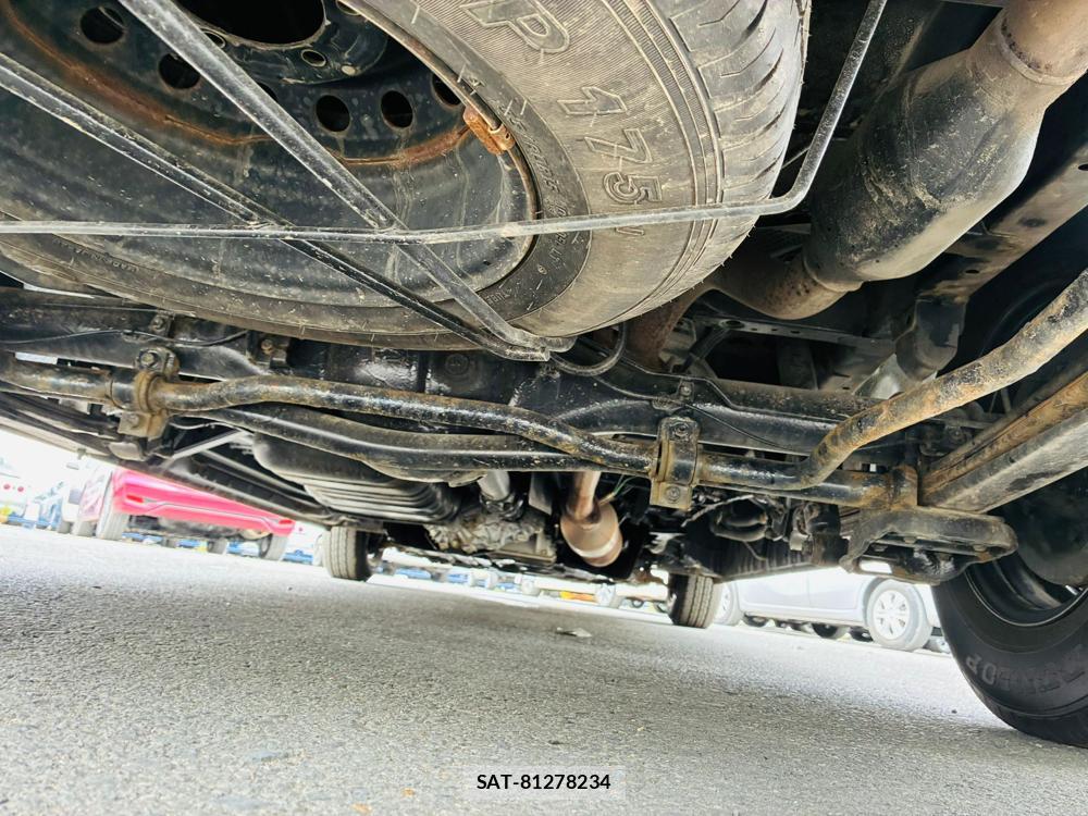 Toyota REGIUSACE VAN 2019-01 8665580-37