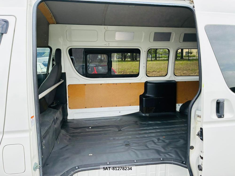 Toyota REGIUSACE VAN 2019-01 8665580-8