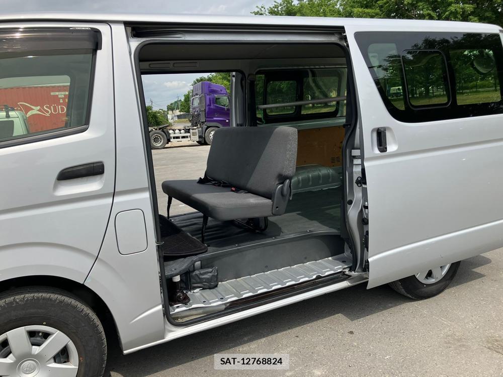 Toyota REGIUSACE VAN 2019 976219-11