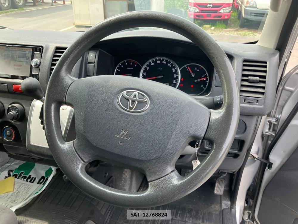 Toyota REGIUSACE VAN 2019 976219-16