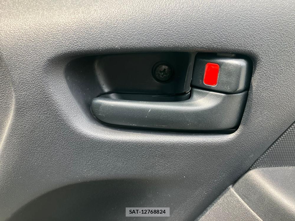 Toyota REGIUSACE VAN 2019 976219-28