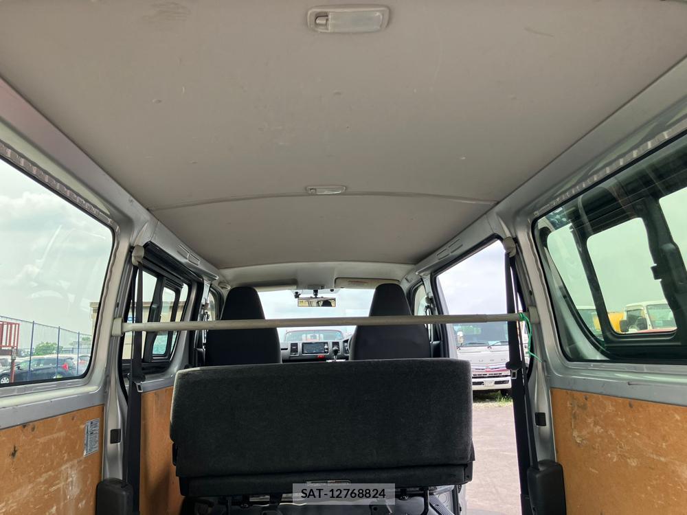 Toyota REGIUSACE VAN 2019 976219-30
