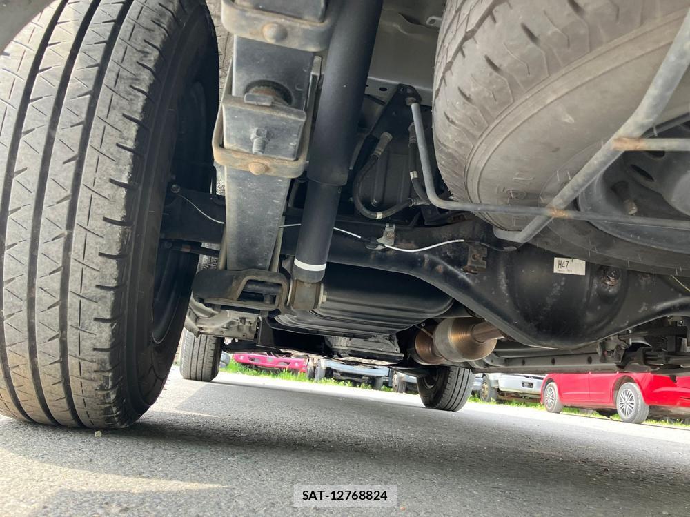 Toyota REGIUSACE VAN 2019 976219-39