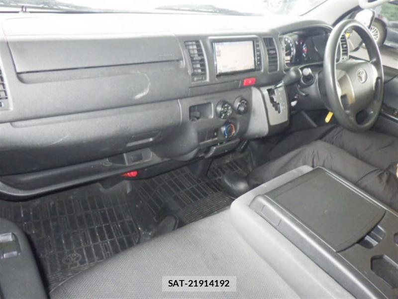 Toyota REGIUSACE VAN 2018 1082483-4