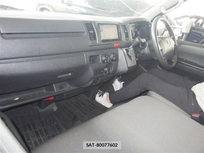 Toyota REGIUSACE VAN 2018 1082487-4