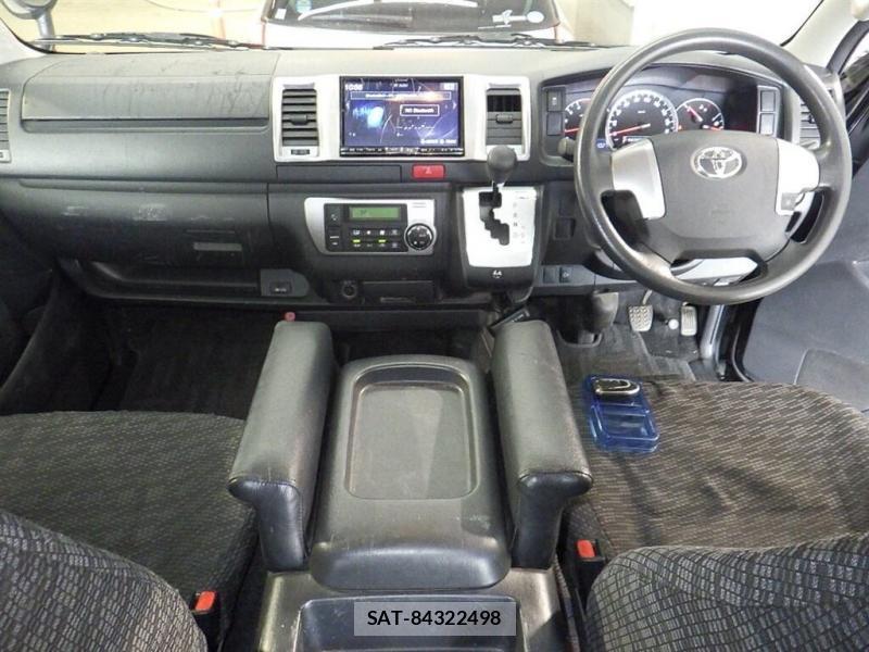 Toyota REGIUSACE VAN 2019 1082502-4