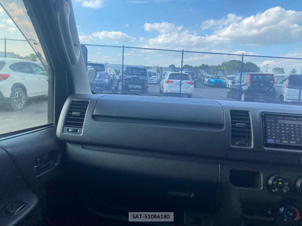 Toyota REGIUSACE VAN 2019 1289549-17