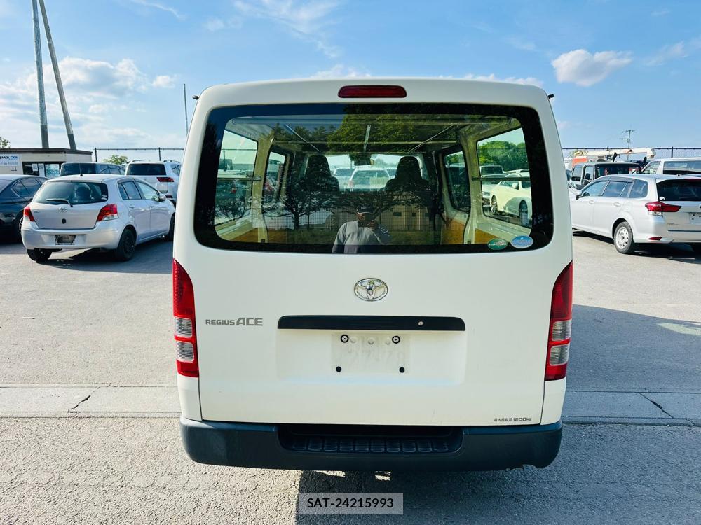 Toyota REGIUSACE VAN 2019 6544238-3