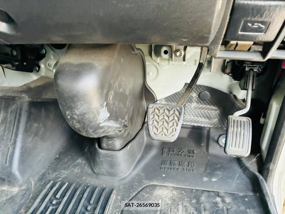 Toyota REGIUSACE VAN 2019-07 8484642-22